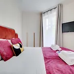 Charming Air-Conditioned Apt Near The Eiffel Tower